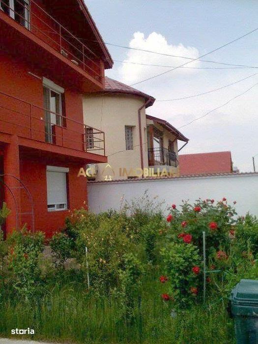 Casa 6 Camere de vanzare | Ilfov | Rosu | Gradina | Curte proprie