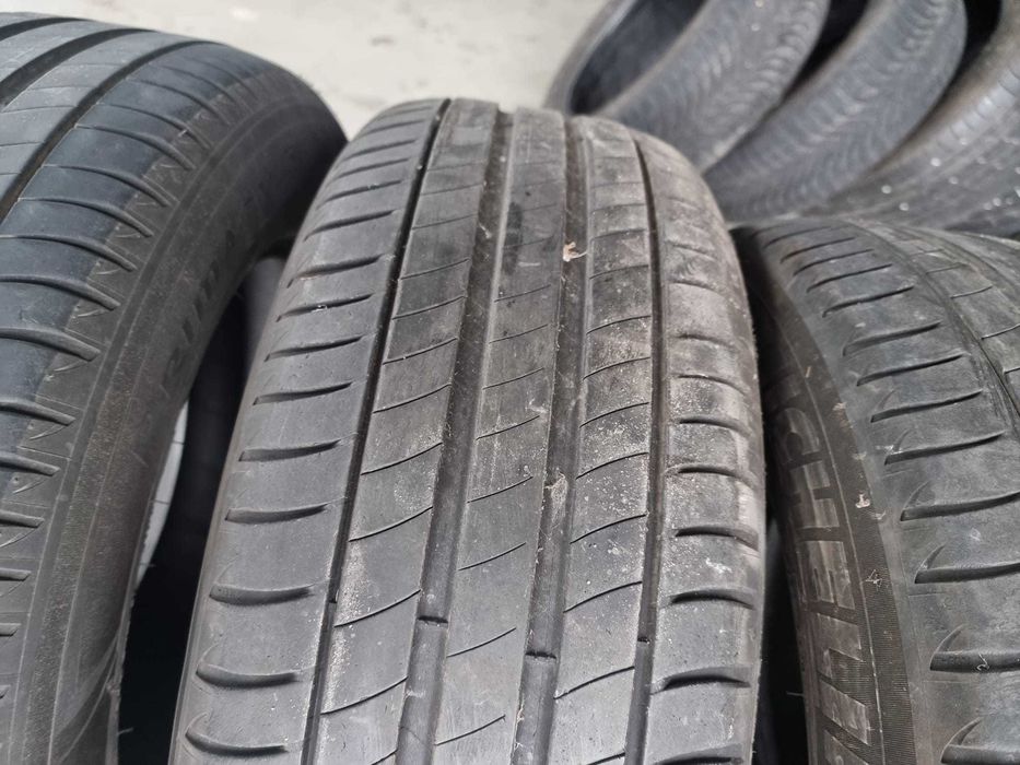 Set 4 Anvelope de VARA 225.60.16 'Michelin' ; stare buna