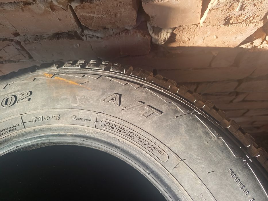 Продам гризевые шины