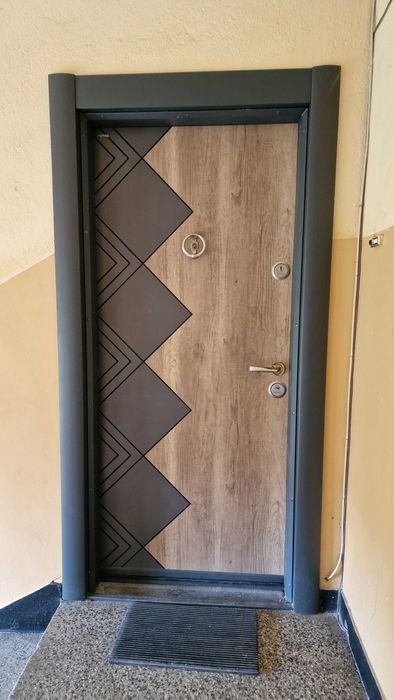 Продава се Тристаен апартамент в Пловдив, Център - 86 кв.м за 1076 €/кв.м - Снимка #11