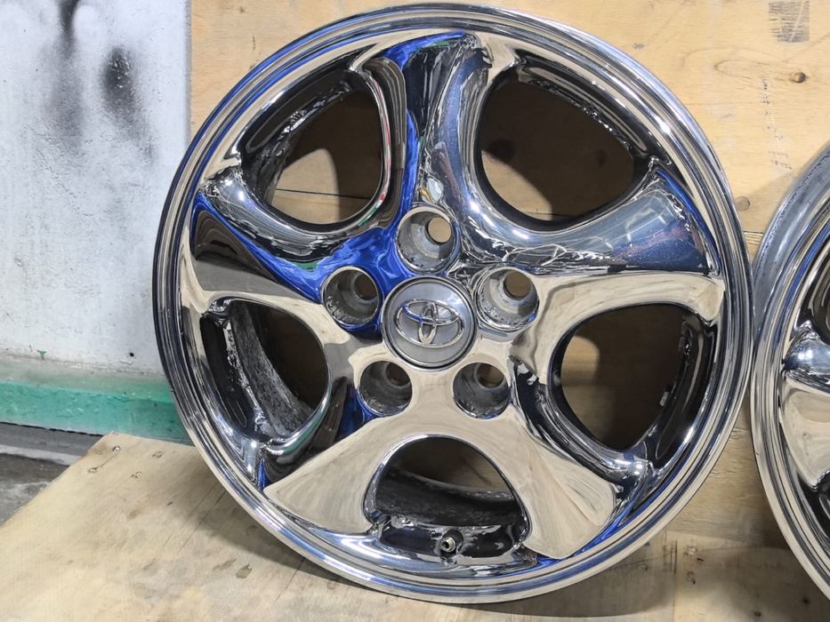 Диски R16 хром Toyota Windom 20-21 рестайлинг