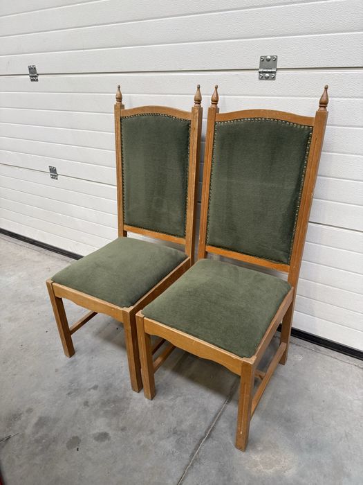 Масивни столове