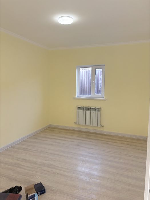 сдаем 2 комн квартиру в каскелен