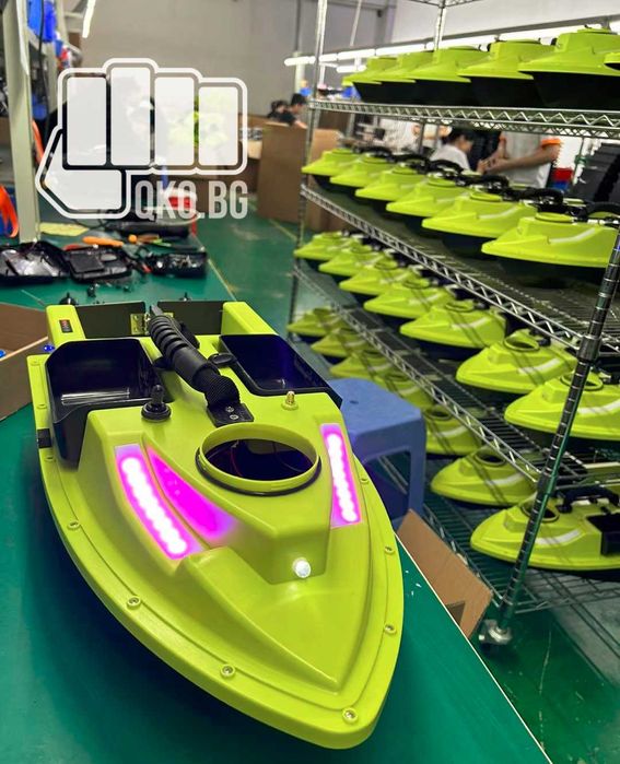 Лодка за захранка 4 коша, 100 точки GPS автопилот и компас D20 D19