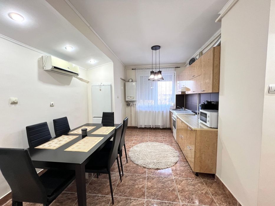 Vand apartament complet utilat cu 2 camere Chisineu-Cris, jud. Arad