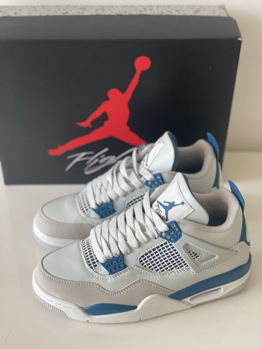 Jordan 4 Retro Military Blue