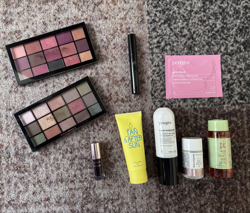 Лот козметика от Bellebox / Белбокс – Revolution, Pixi, Yenges и др. (23€)