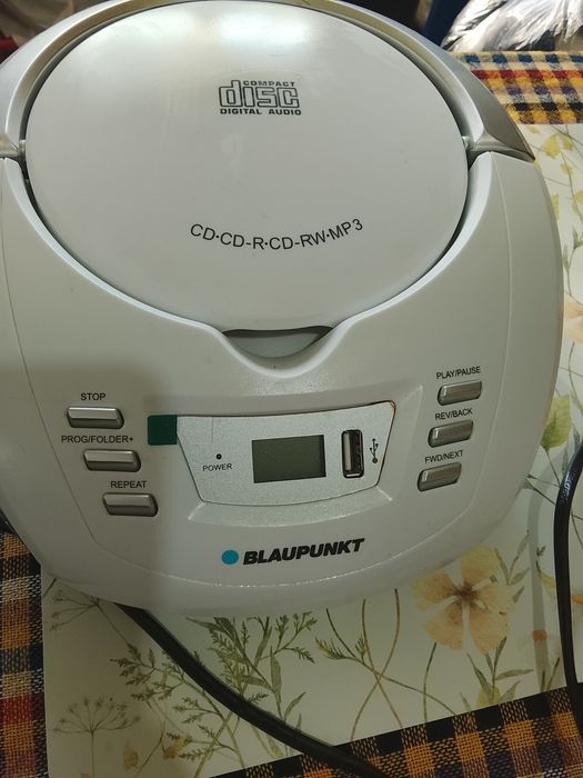 Cd player  in stare foarte buna