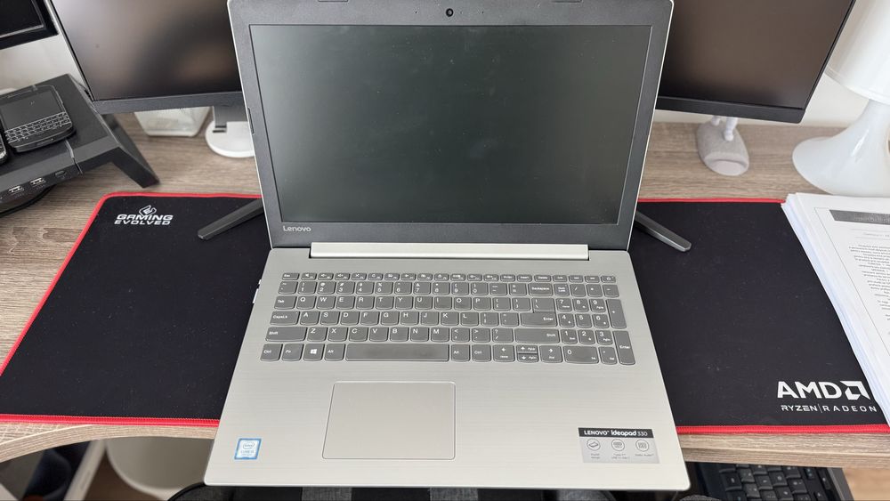 Laptop Lenovo Ideapad 330 / i3 7th gen / 12 GB Ram / SSD 480 GB / Windows 11