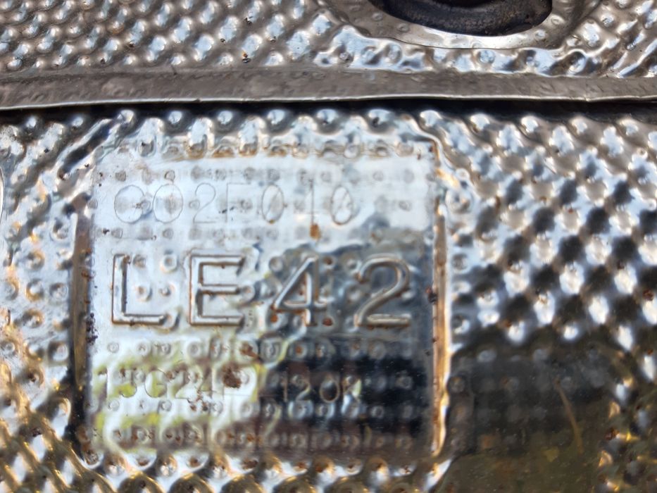 Filtru de particule / DPF Hyundai Tucson 2.0 CRDI E6   DEFECT
