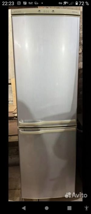 Продам холодильник б у Самсунг