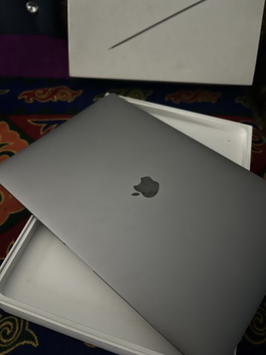 Macbook Pro срочноооо