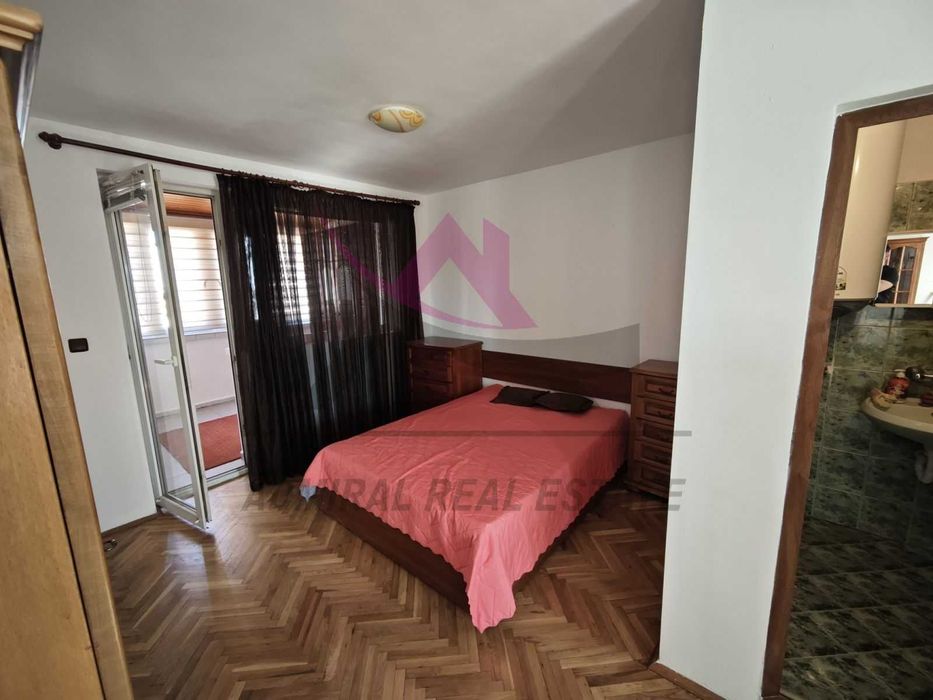 Атрактивен -двустаен -Бриз