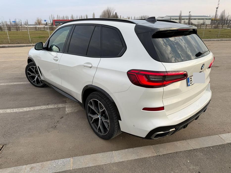 BMW X5 M50i 2020 4.4