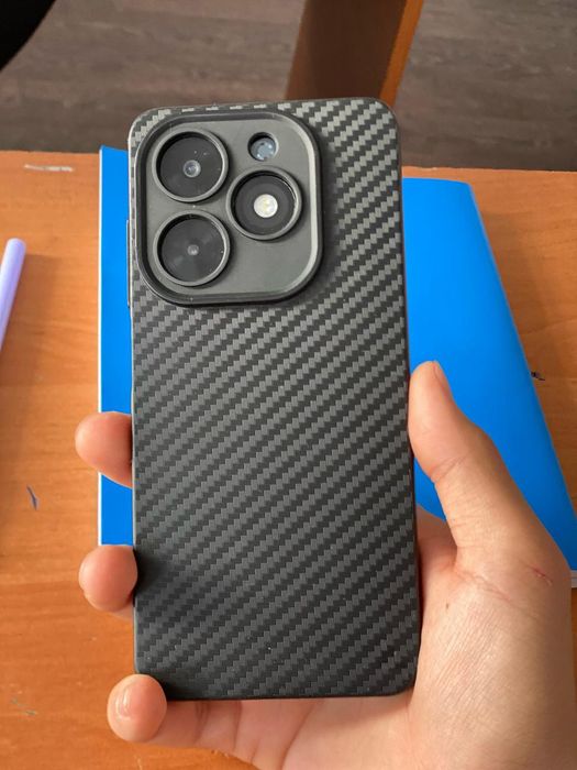 продам tecno spark 20c