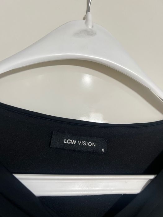 черна рокля по тялото размер М