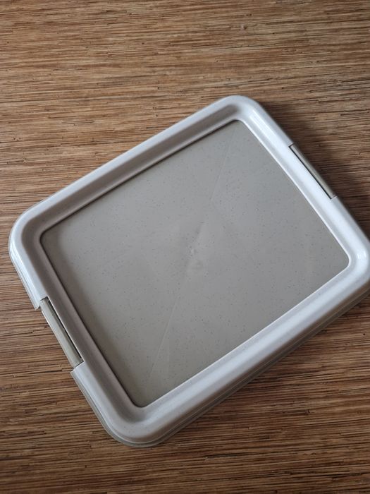 Продам туалет для маленьких собак