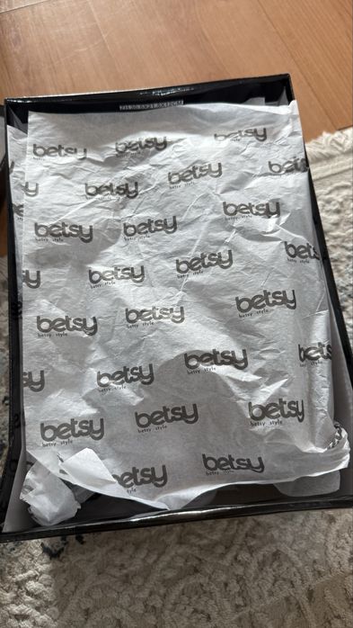 Продам летние сандали