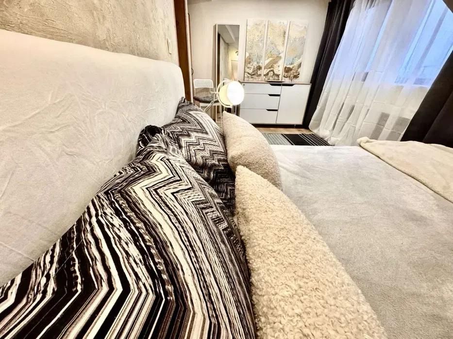 Дава се под наем Двустаен апартамент в София, Оборище - 65 кв.м за 747.66 € - Снимка #4