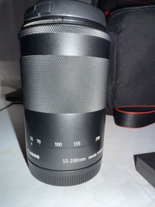 Canon EOS M50 mirrorless, kit full + obiectiv 55-200 + Flash canon 430 RX3 full box