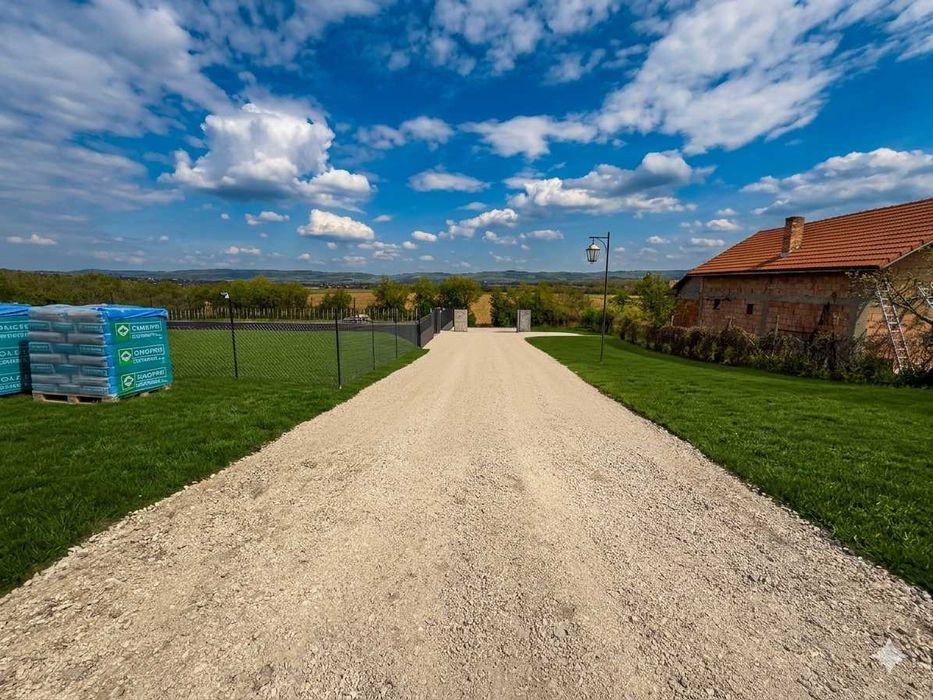 Teren Intravilan Aiud – CARTIER REZIDENȚIAL | sub pădure | 30€/mp | investiție