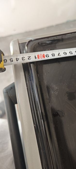 Готварска печка със два котлона използвана макс 5 пъти като нова е без забележки