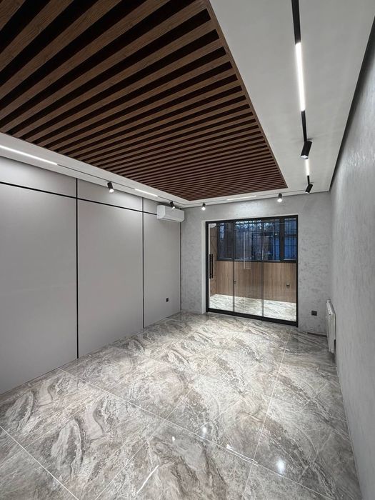 Срочно продается нежилое помещение , ориентир: Новомосковская, 74м²