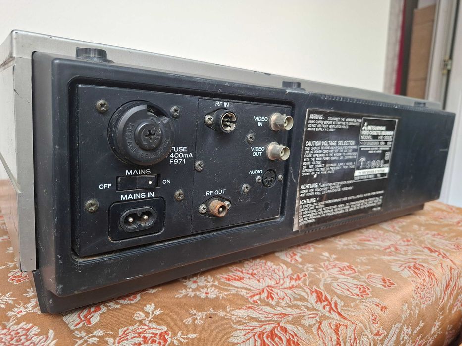 Videorecorder Mitsubishi Piesă Colecție 46 ani
