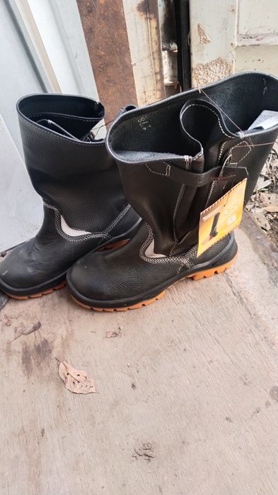 Продам сапоги кирзовые.