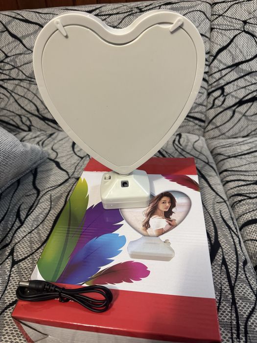 Магическо огледало -огледало със снимка кръгло или сърце Само На Едро