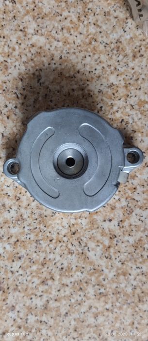 Натяжитель ремня генератора