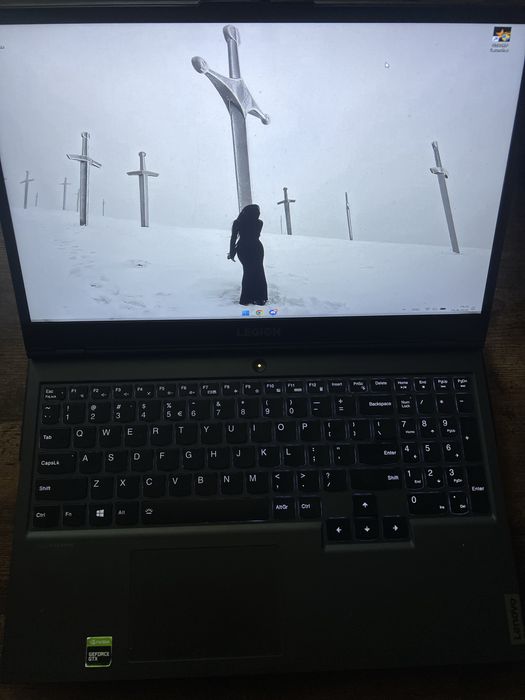 Геймърски лаптоп Lenovo Legion 5