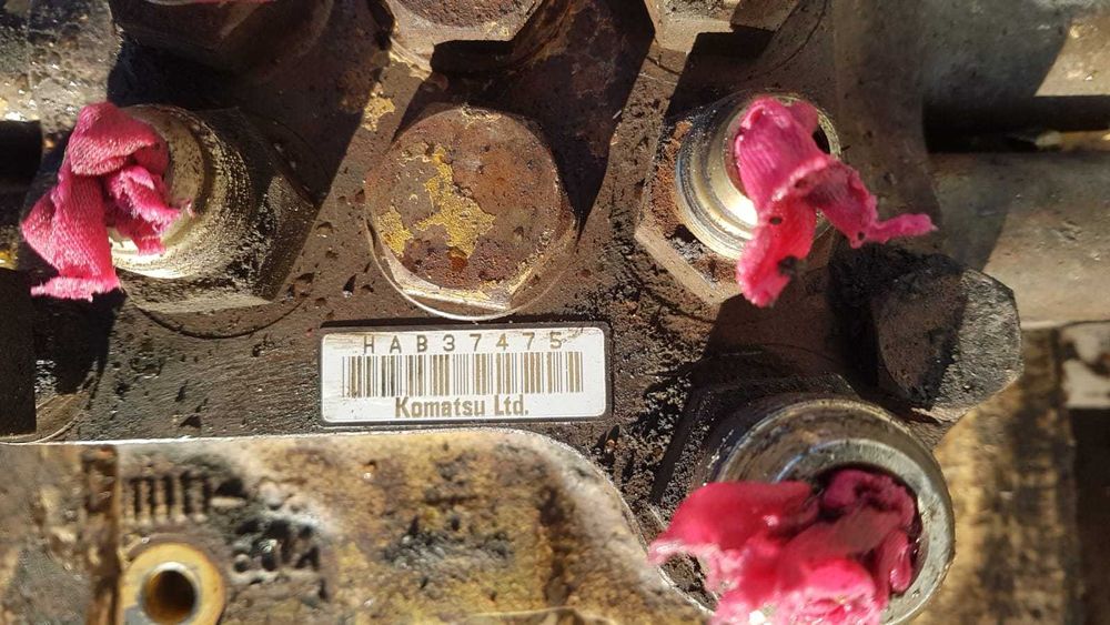 Distribuitor Hidraulic miniexcavator Komatsu PC75 , HAA37456