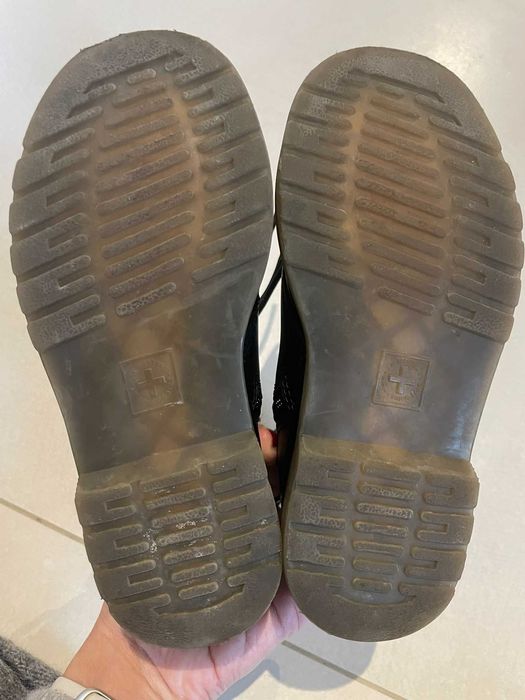 Bocanci Dr. Martens - marimea 28 EU