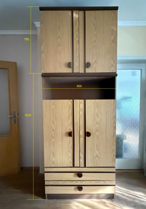 Шкаф с надстройка