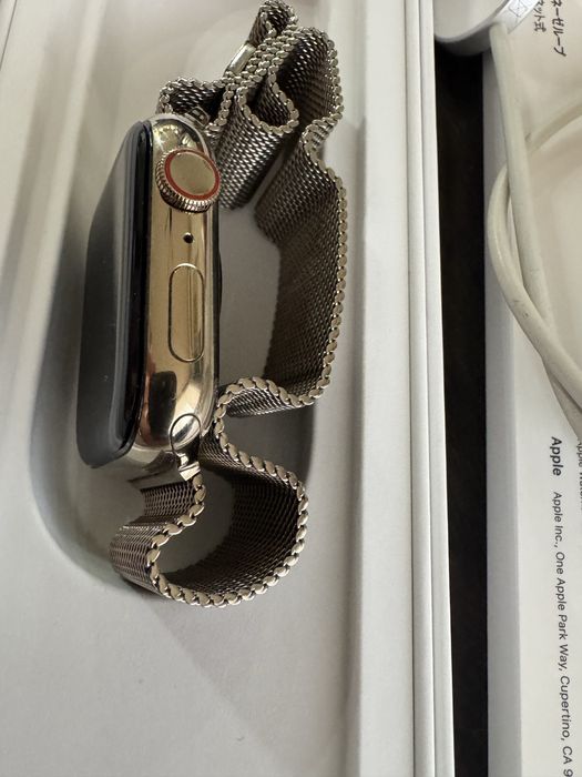 Смарт часовник Apple Watch 7,Cellular, 45mm,Gold Milanese Loop