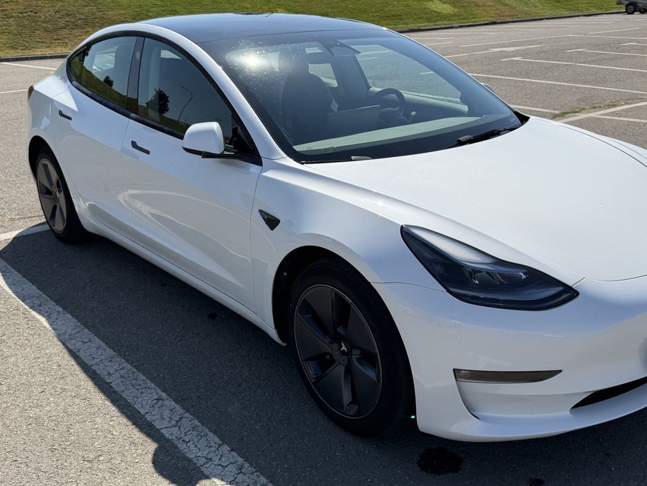 Tesla Model 3 Long Range AWD Dual Motor