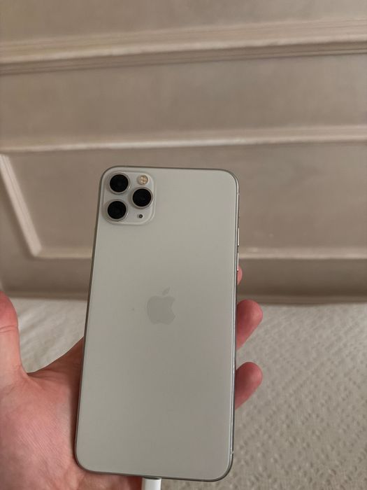 iPhone 11 Pro Max