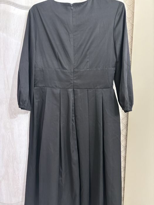 Продам платье 800т