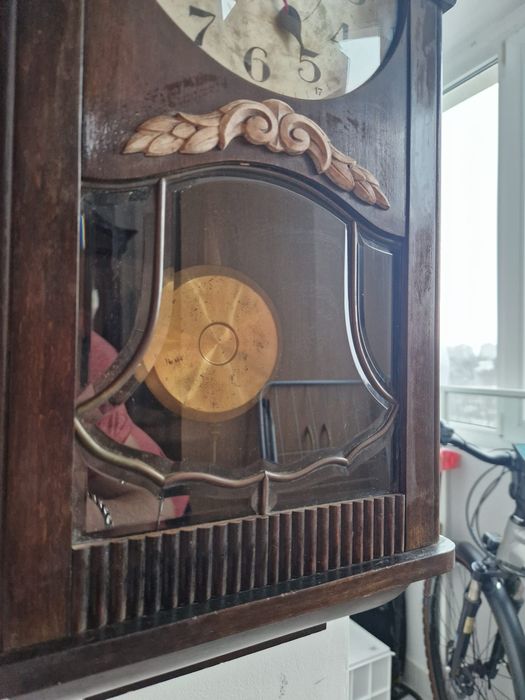 Pendula ceas Gustav Becker ,mecanism p37,totul original,geamuri,cheie,