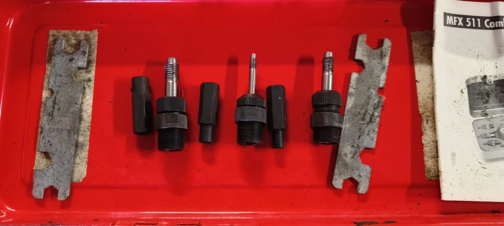 Нитачка за гайки Masterfiks MFX 511 combi