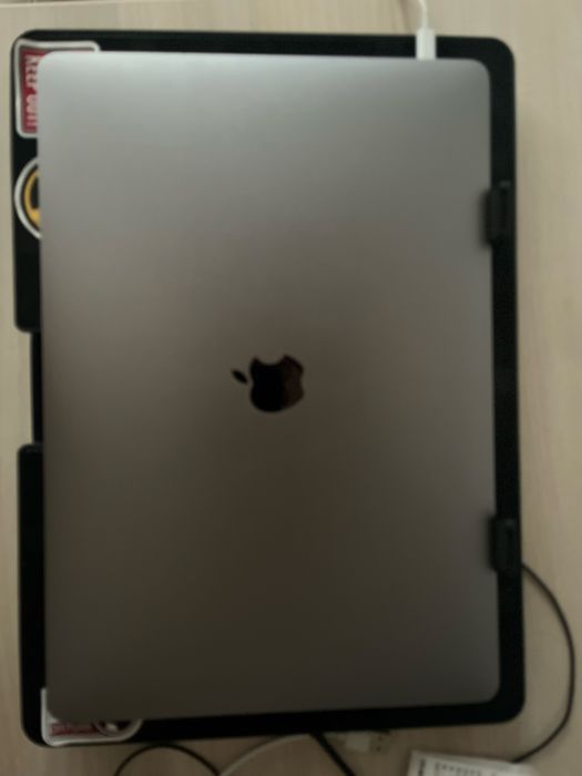 Mackbook Pro 15’ 2019 Touchbar