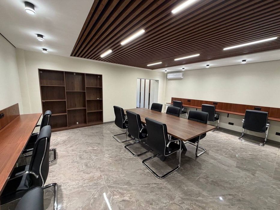 Мирабадский: Ор-р: Шох Мед Центр  80кв. Новый ремонт мебель и техника