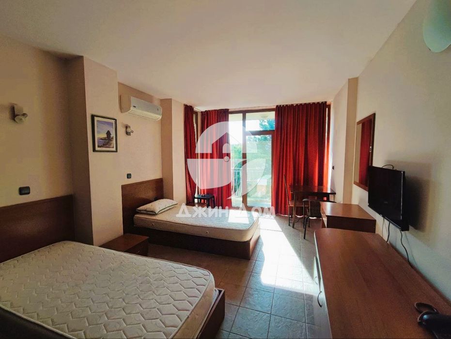 Продава се Хотел в к.к. Слънчев бряг - 200 кв.м за 1550 €/кв.м - Снимка #8