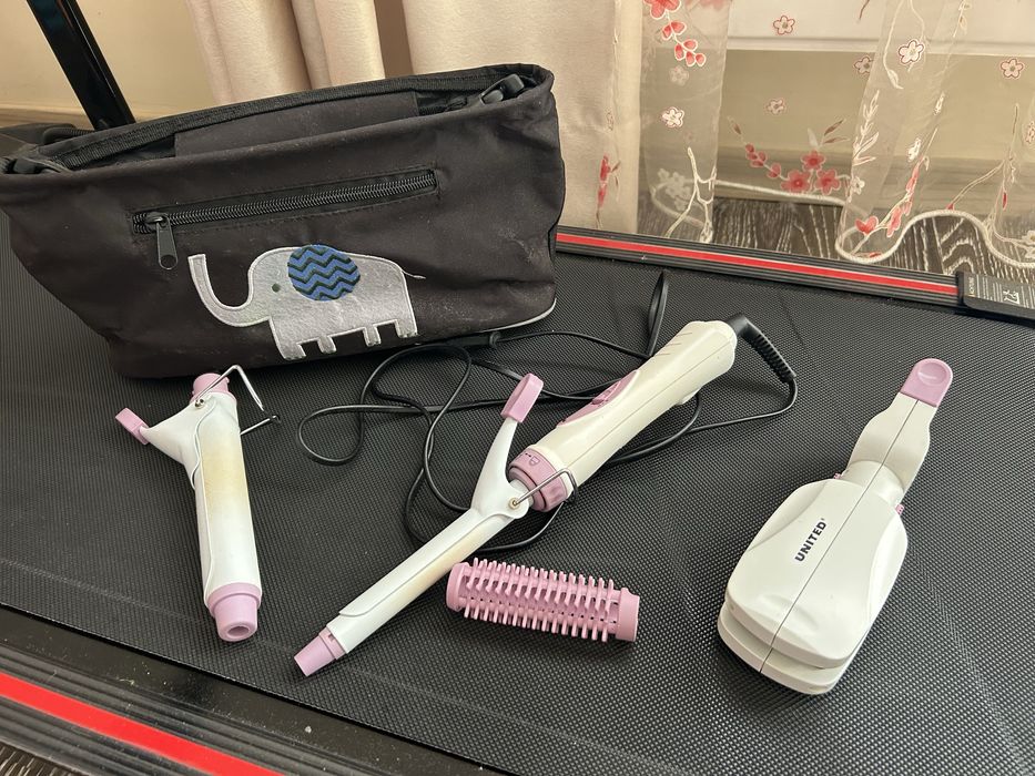 Мултистайлер за коса 5в1 с приставки + несесер