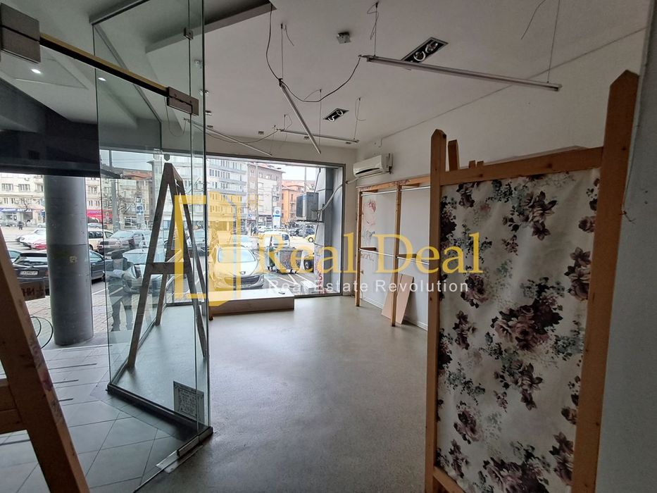 Магазин в София-Център площ 27 цена 850