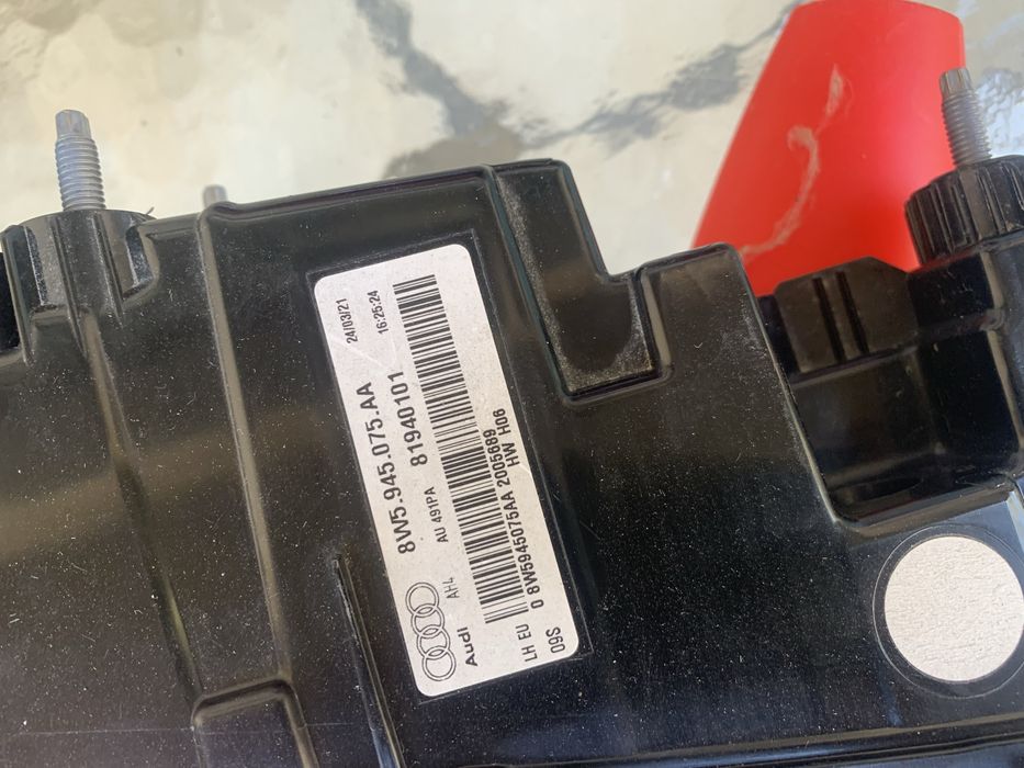 Lampa stop Audi A4 B9 partea stanga an 2017+