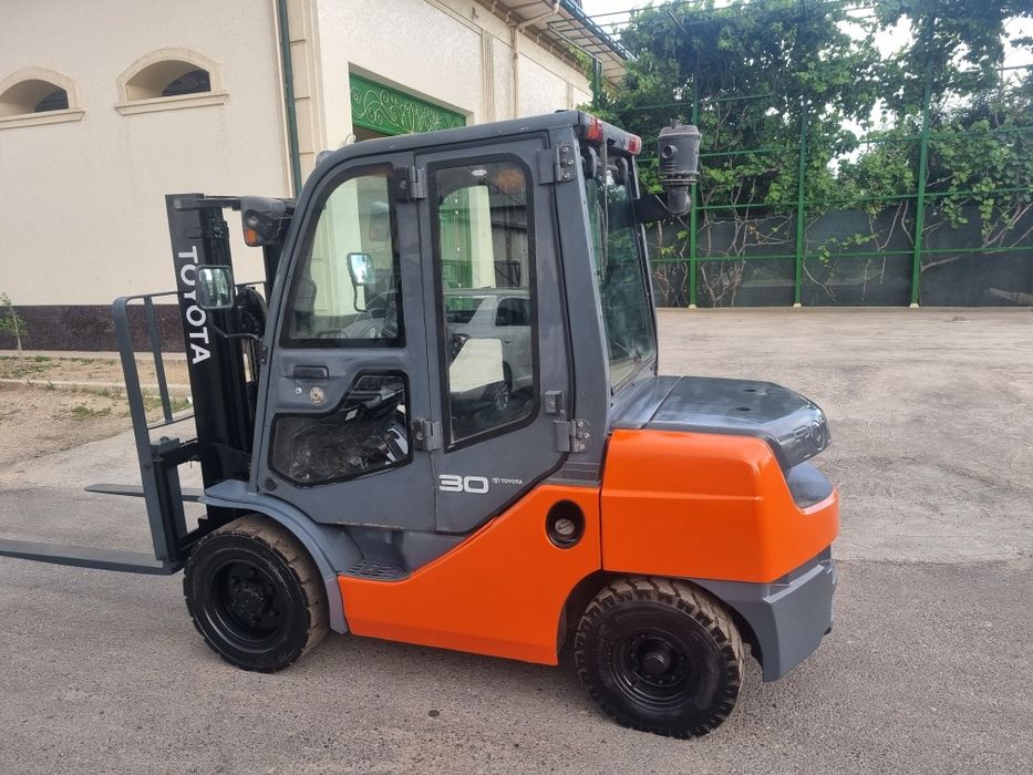 Автопогрузчик Тойота FD 30 (кара,auto kara, kara)