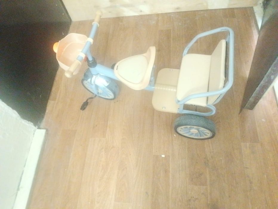 Продам машинку за 25000