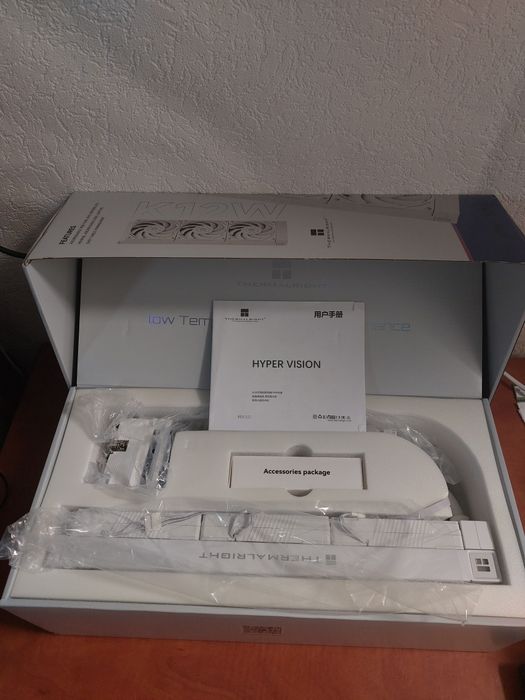 Cooler cpu cu display mare Thermalright Hyper Vision 360 white,nou !